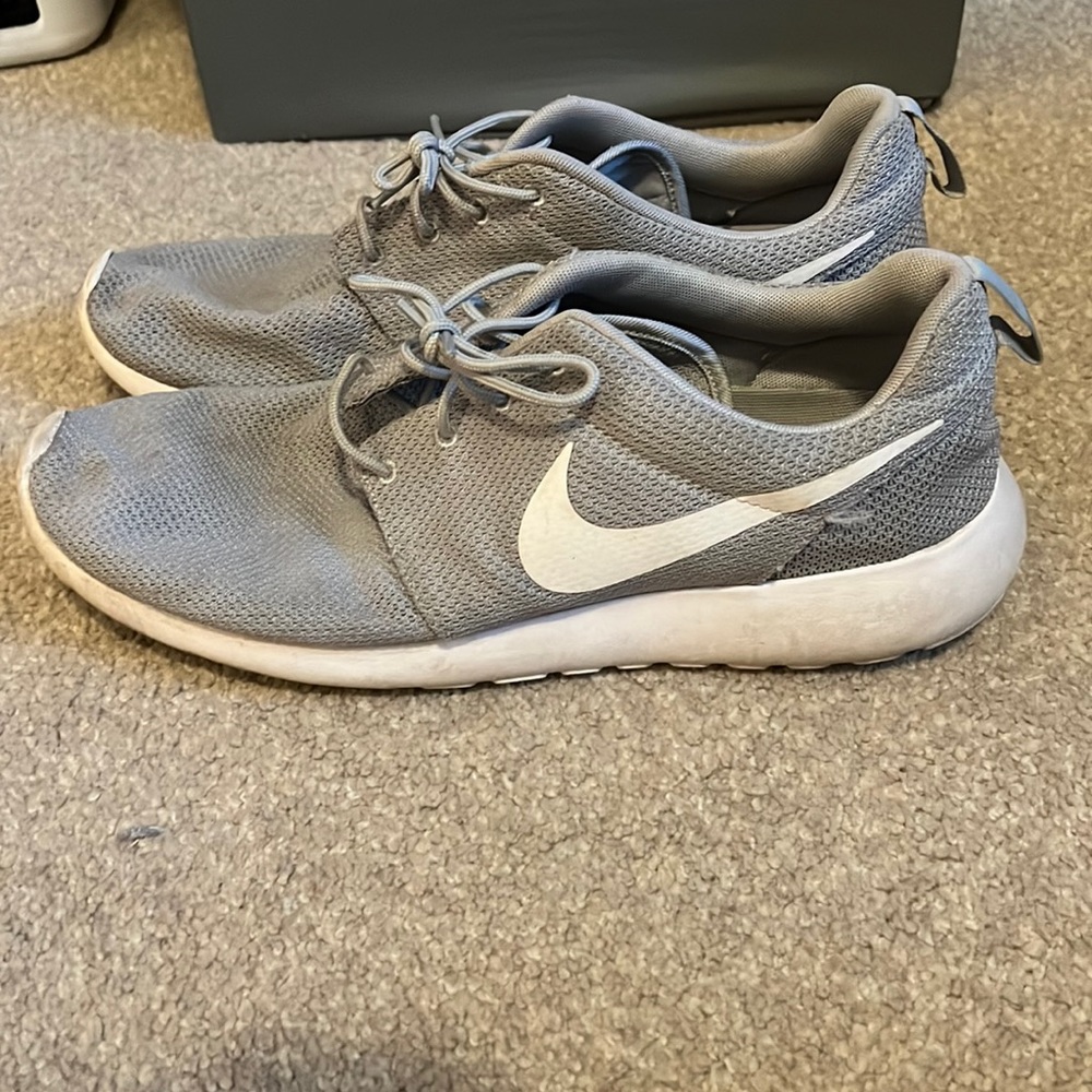 Nike Roche Shoes